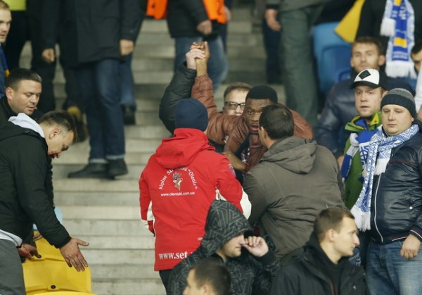 Директор стадиона в Киеве предложил отсадить темнокожих борясь с расизмом