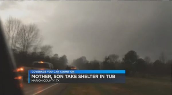 Разбушевавшийся торнадо забрал жительницу Техаса вместе с ванной