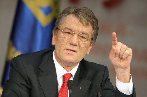 Ющенко в FT: ЕС должен спасти Украину от России