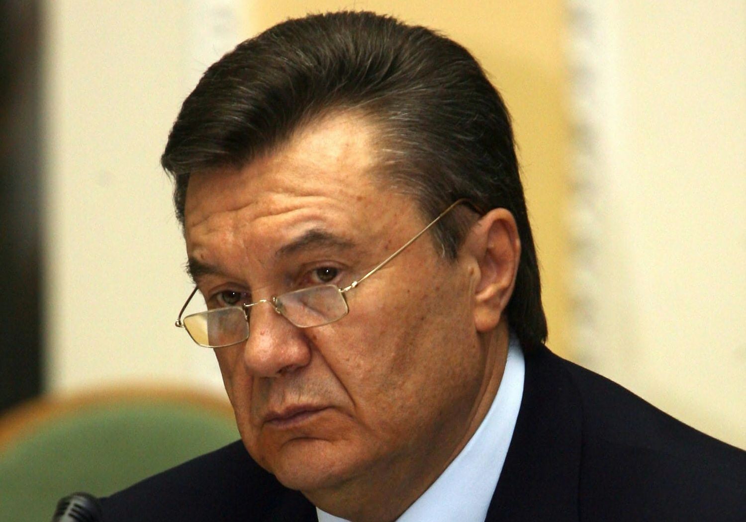 Янукович заболел ОРВИ и ушел на больничный