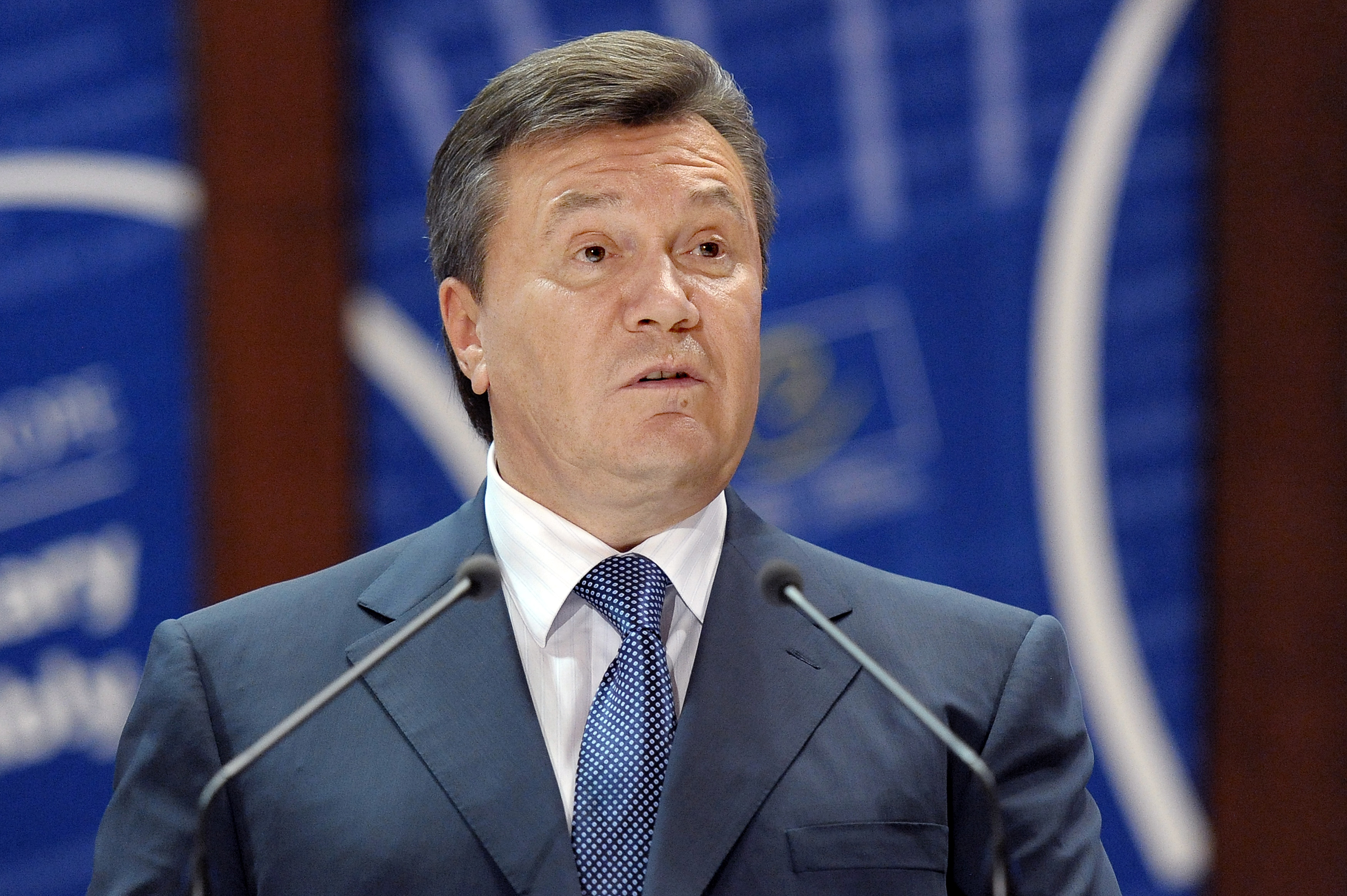 Янукович не намерен уходить в отставку: вместе с народом налажу жизнь в Украине