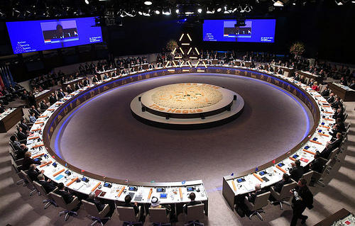 Мировые лидеры сыграли в «войнушку» против террористов на саммите по ядерной безопасности