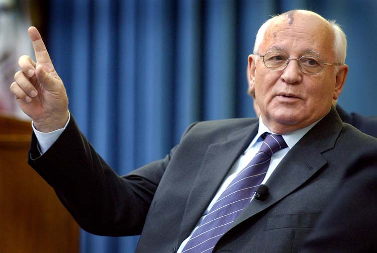 Горбачев призвал распустить Госдуму: занимается прошлым вместо настоящего