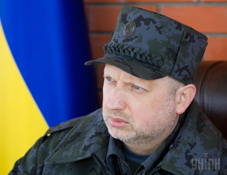 Обращение Турчинова к нации: Россия пытается разорвать Украину на куски