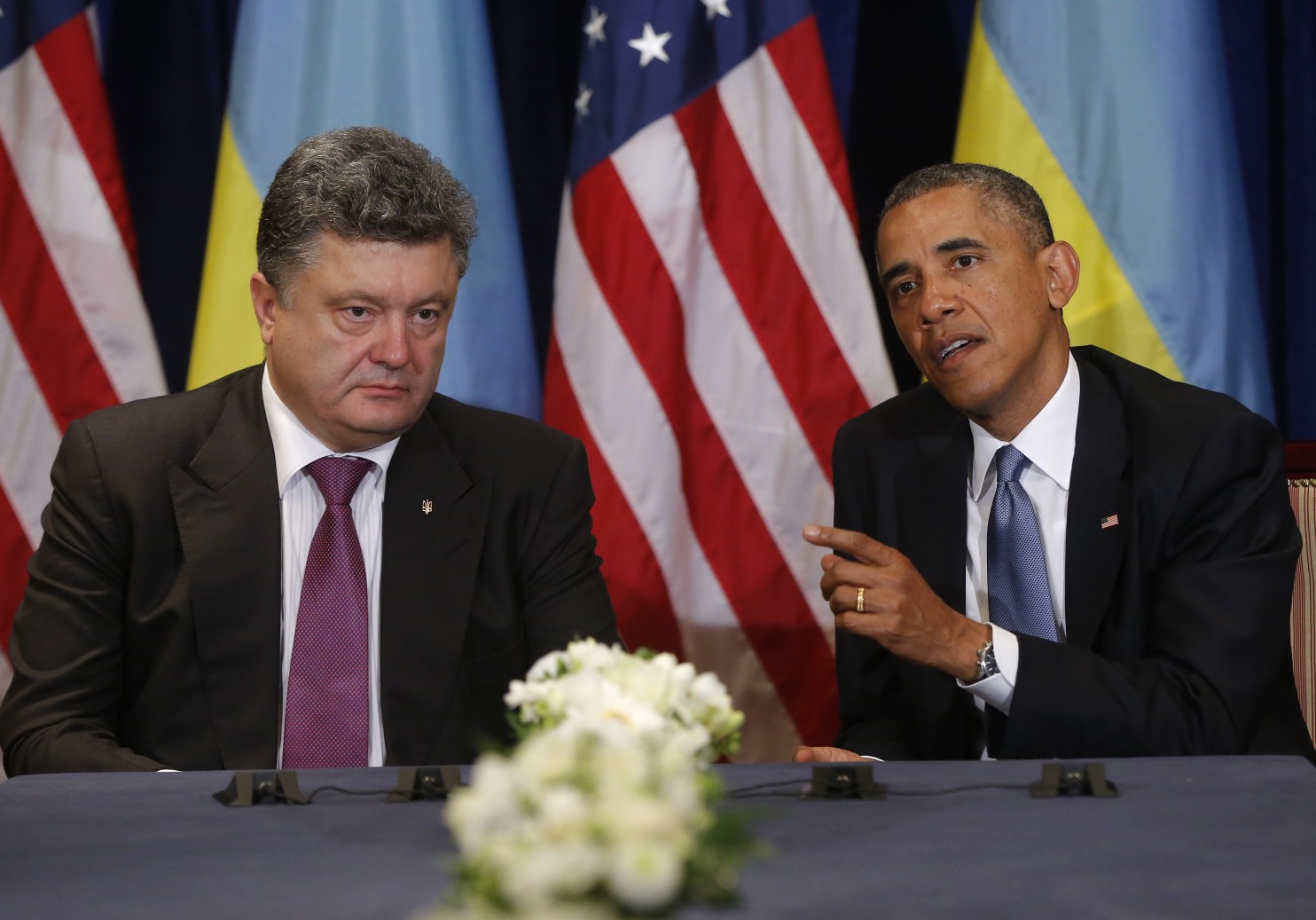 Обама пообещал Порошенко военные поставки на $5 млн