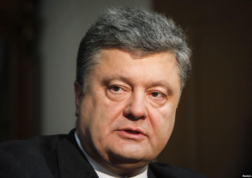 Порошенко дал прокурорам в зоне АТО полномочия судей и разрешил превентивные аресты до 30 суток