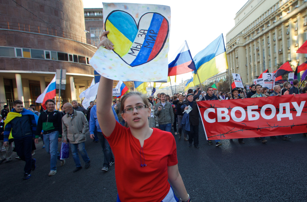 Почти треть россиян поддерживает «марши мира», но участвовать не готовы