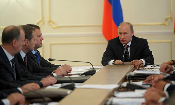 Путин уже 1 октября обсудит с Совбезом отключение России от глобального интернета