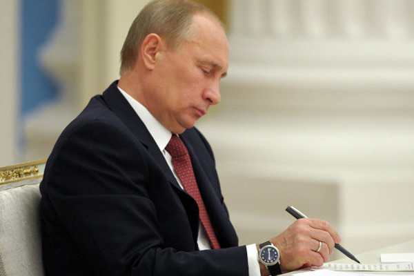Reuters: Путин пригрозил Порошенко закрыть доступ к российскому рынку