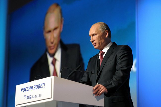 Путин поручил назначить ответственных за госпрограммы после речи Грефа о неэффективности