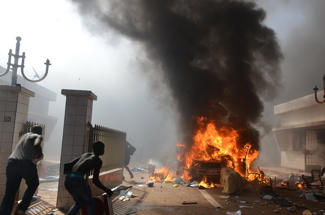 Военный переворот в Буркина-Фасо: народ не хотел 5-ый срок президента
