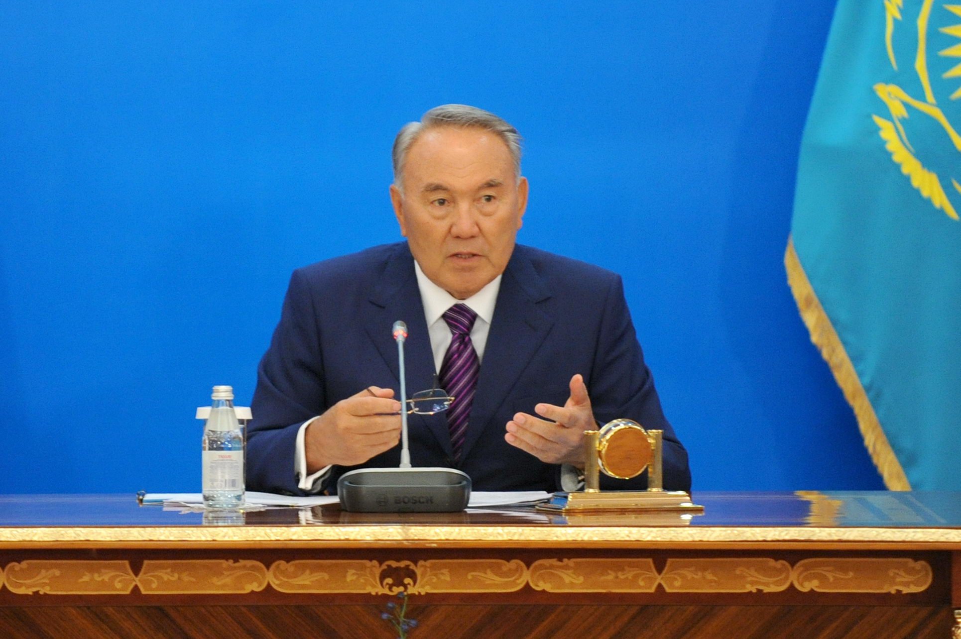 Назарбаев навсегда. Президент Казахстана объявил о досрочных выборах