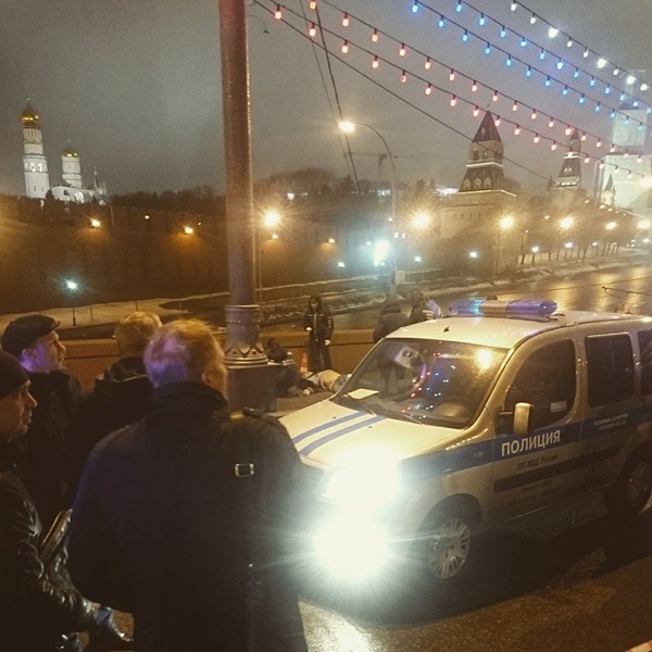 Путин заявил, что убийство Немцова похоже на заказное