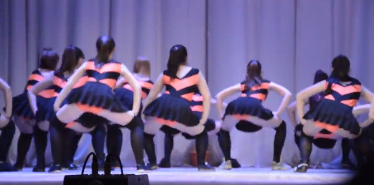 СМИ: школа танцев, поставившая «Пчелок», закрывает направление «тверкинг»