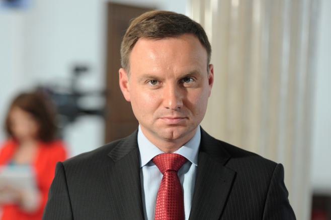 На выборах президента Польши побеждает сторонник Качиньских