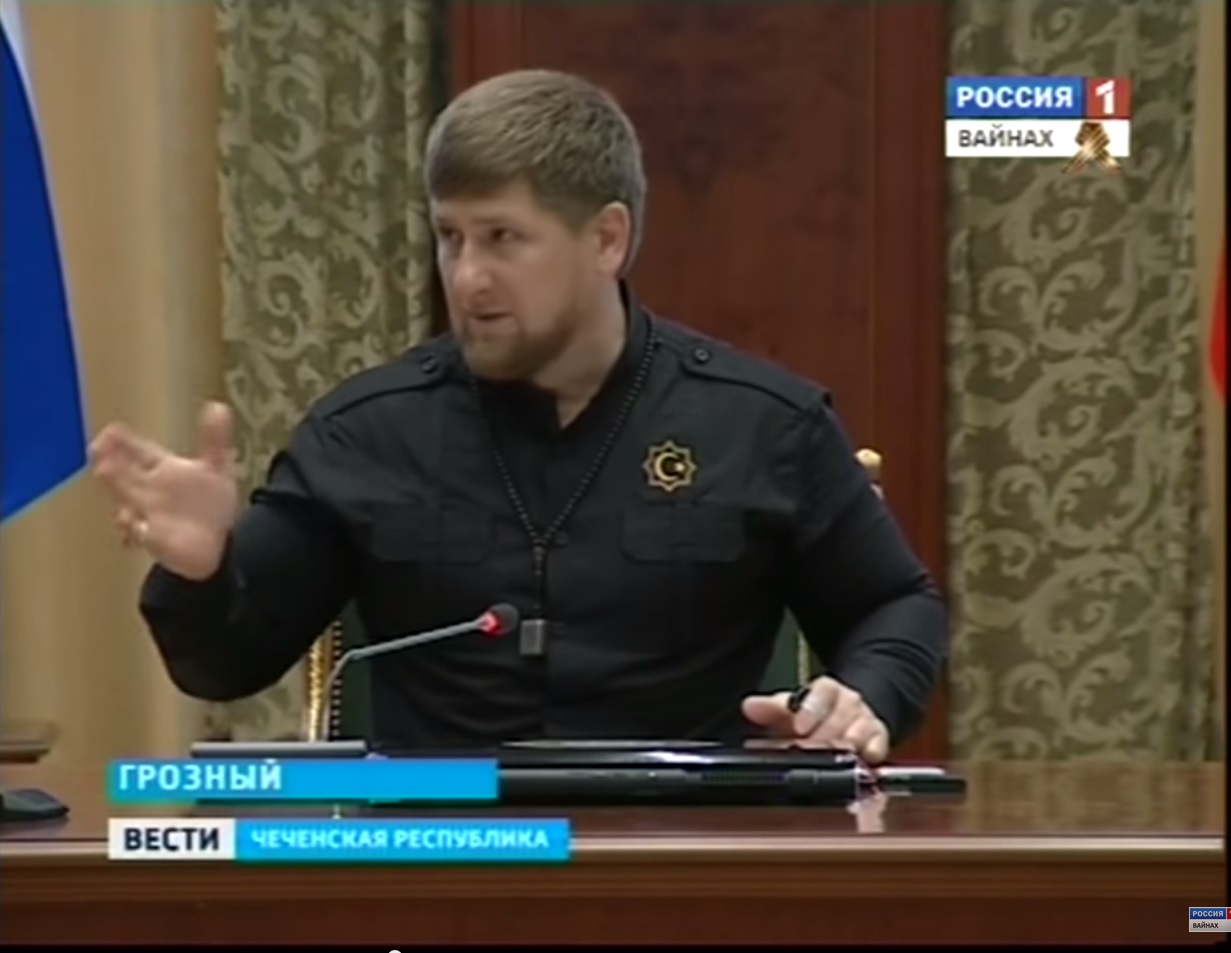 Как Кадыров отчитывал чеченские СМИ за историю с 17-летней невестой