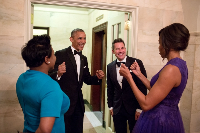 Камеди-шоу в Белом доме. Над кем шутит Барак Обама