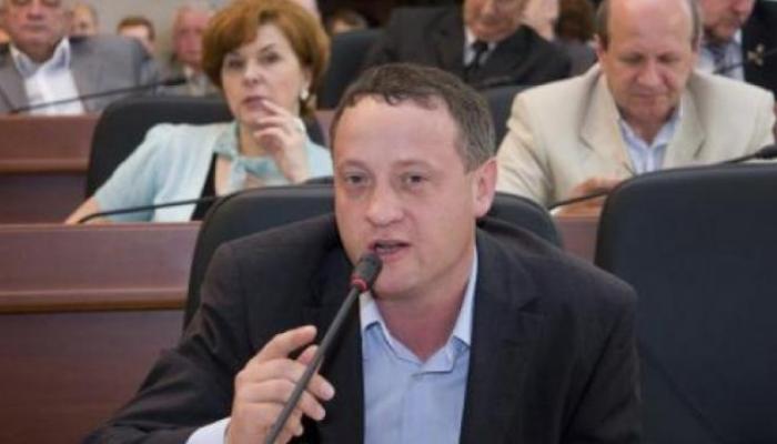 Обвиняемые в изнасиловании подростков депутат и чиновник из Карелии арестованы