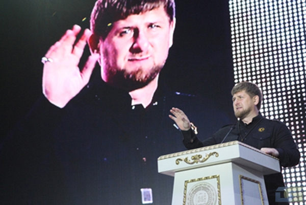 Бюджетники и бизнес платят процент в фонд Кадырова в Чечне. Расследование «Ъ»