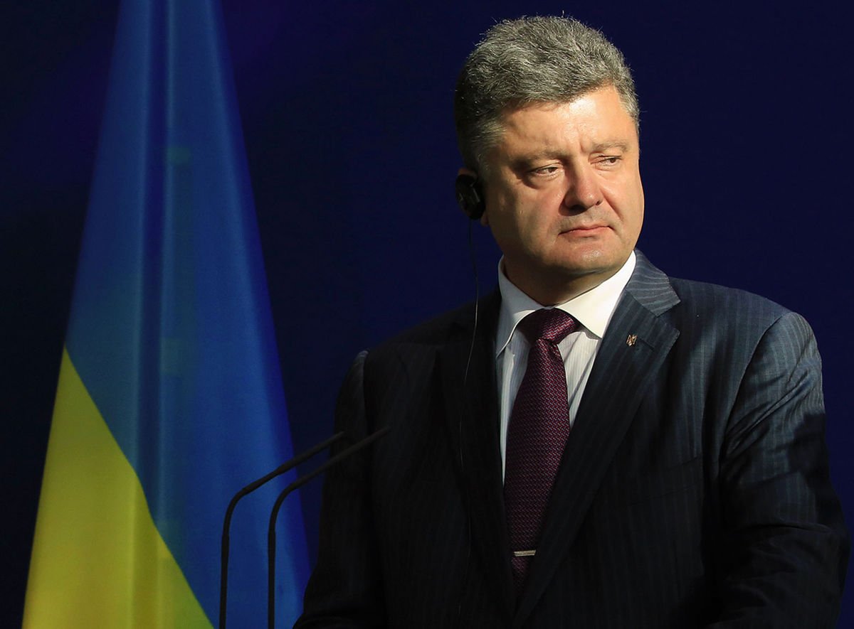 Порошенко назвал российский кредит Украине в $3 млрд взяткой Януковичу