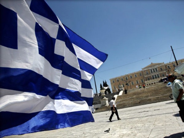 Греция пропустила платеж МВФ и просит кредиторов об отсрочке