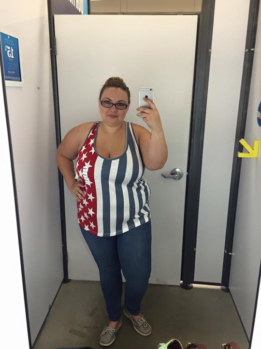 Американка поборола обиду и стыд за свой большой размер одежды