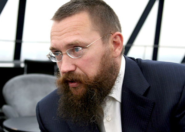 Приключения почвенника: Герман Стерлигов задержан в Домодедово