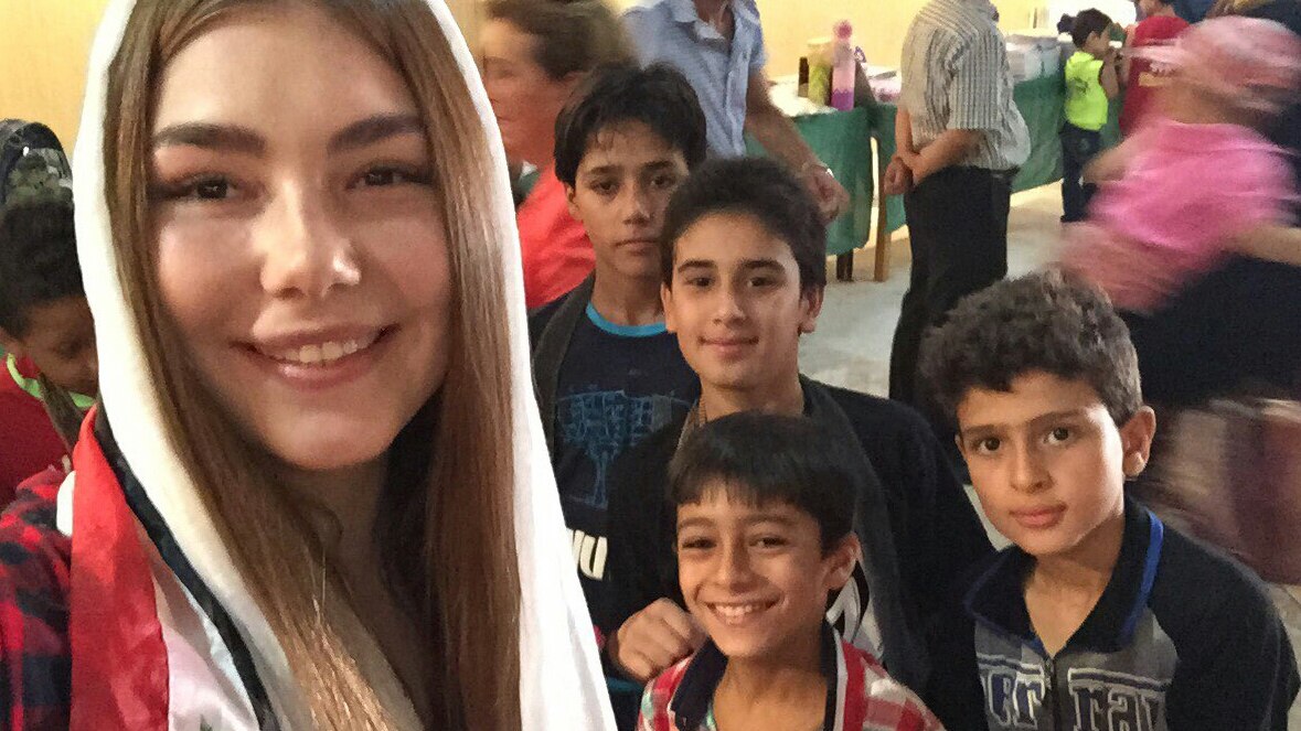 Спортсменка Марьяна Наумова поездила по Сирии и похвалила Асада
