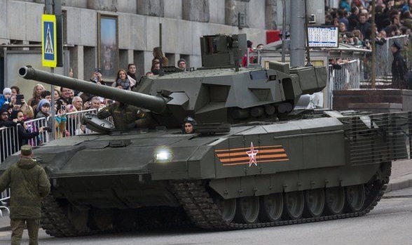 «Армата» заняла 9 место из 10 в рейтинге самых дорогих танков мира