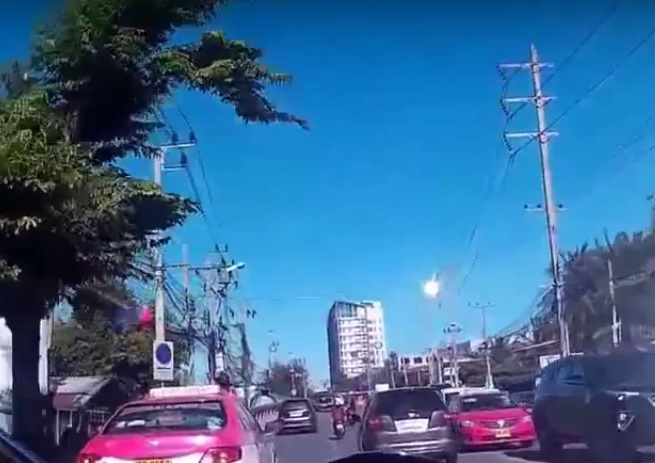 Над столицей Таиланда взорвался крупный метеорит