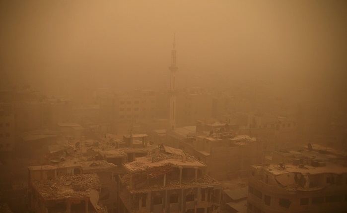 Фото: песчаная буря на Ближнем Востоке