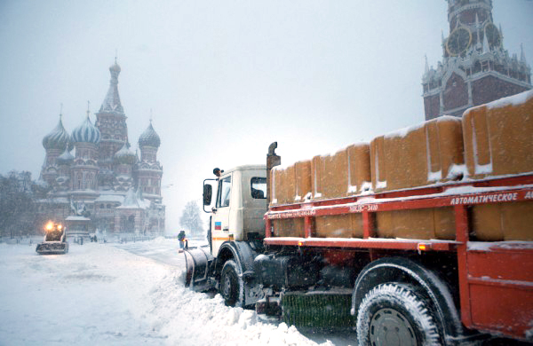 Почувствуй себя «Выжившим». Как Москва оказалась не готова к снегопаду