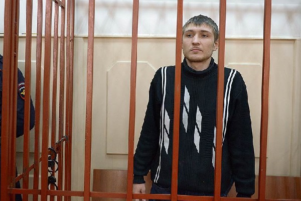 Суд арестовал по Болотному делу мужчину из Астрахани с синдромом Туретта
