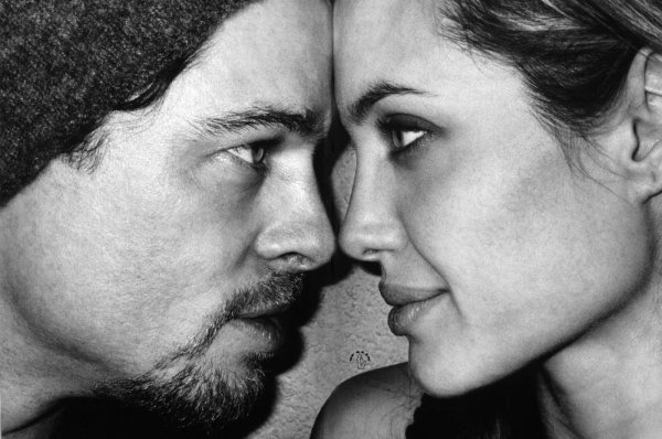 Западная пресса пишет о разводе Брэда Питта и Анджелины Джоли
