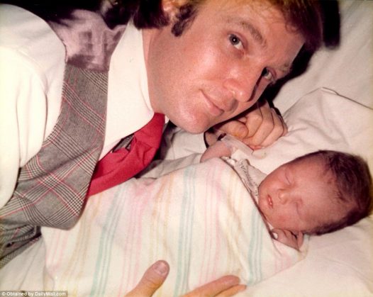 3a2fd17b00000578-3913524-the_look_of_love_donald_is_clearly_smitten_with_his_children_her-a-2_1478645048790