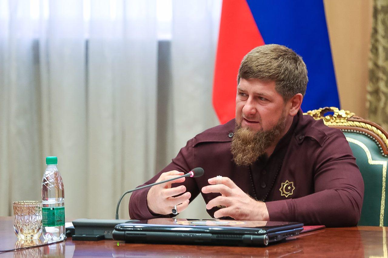 «Не говорил, что убивал русских солдат». Кадыров дал интервью о террористах, кровной мести и любви к народу