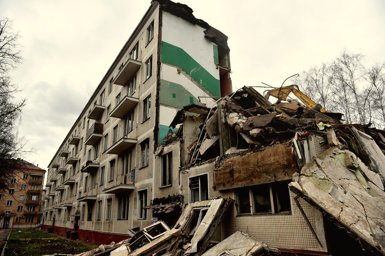 «Заминирую квартиру!» Что пишут москвичи после публикации списка домов под снос