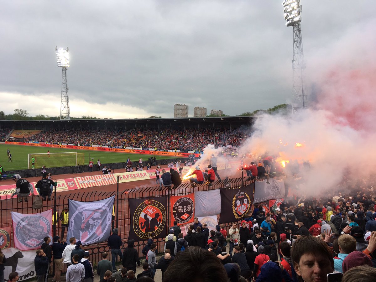 В Туле фанаты «Спартака» попытались поджечь стадион из-за проигрыша «Арсеналу»
