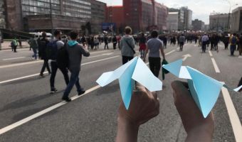 «Даже интроверты здесь». Как прошёл митинг против блокировки Telegram в Москве