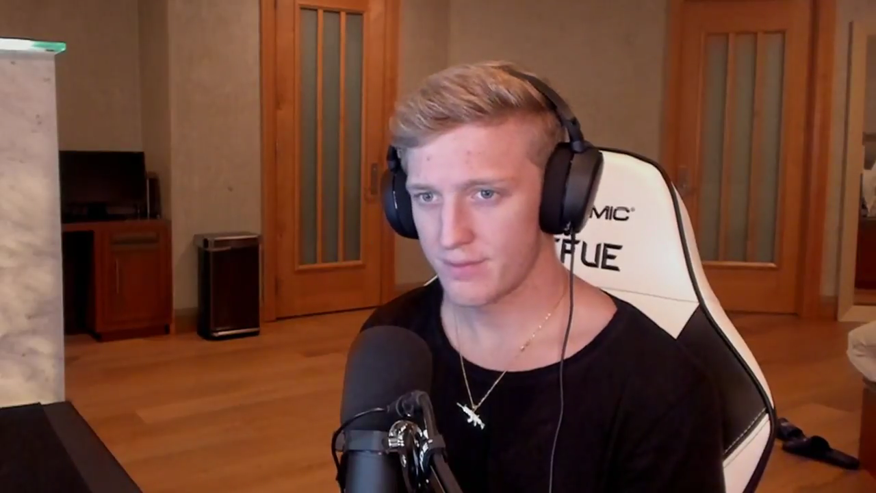 Really back. Tfue стример. Tfue Turner Tenney. Строго стример фото. Tfue игрок ФОРТНАЙТА.