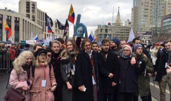 Аресты, IC3PEAK и «Россия без Путина». Как митинги за свободный интернет прошли в разных городах страны