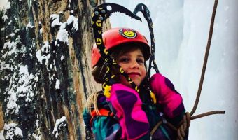 Девочка в 10 лет стала самым юным человеком, забравшимся на гору Эль-Капитан. Выглядит это опасно (и страшно)