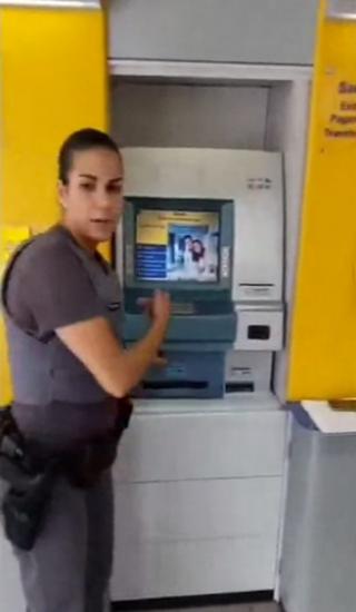 Найден способ взлома банкоматов высшего уровня. Но, похоже, в некоторых странах с ним уже научились бороться