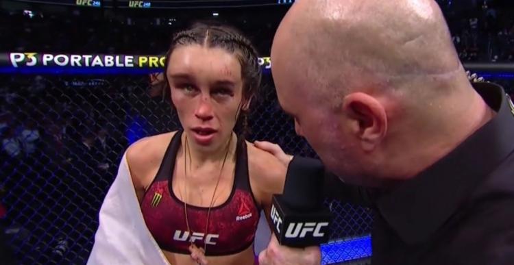 Боец женского UFC пошутила про коронавирус у соперницы. Та превратила её в мем о Мегамозге прямо на ринге