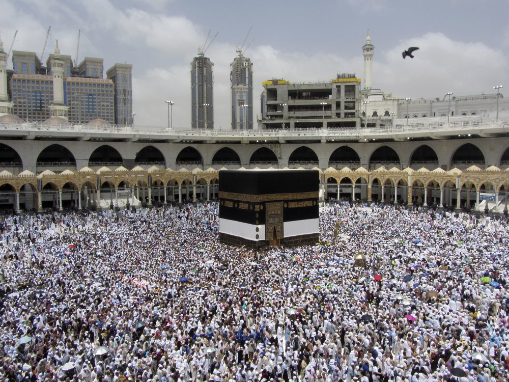 В Саудовской Аравии из-за коронавируса закрыли Мекку. В святое место ежегодно стекаются миллионы мусульман