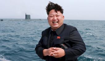 Ким Чен Ын жив и отлично себя чувствует, заявила Южная Корея. Он просто перешёл на удалёнку с курорта