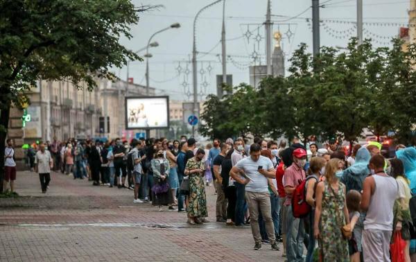 Белоруссию охватили протесты на фоне странных выборов. И на видео задержаний силовики не щадат даже глухонемых