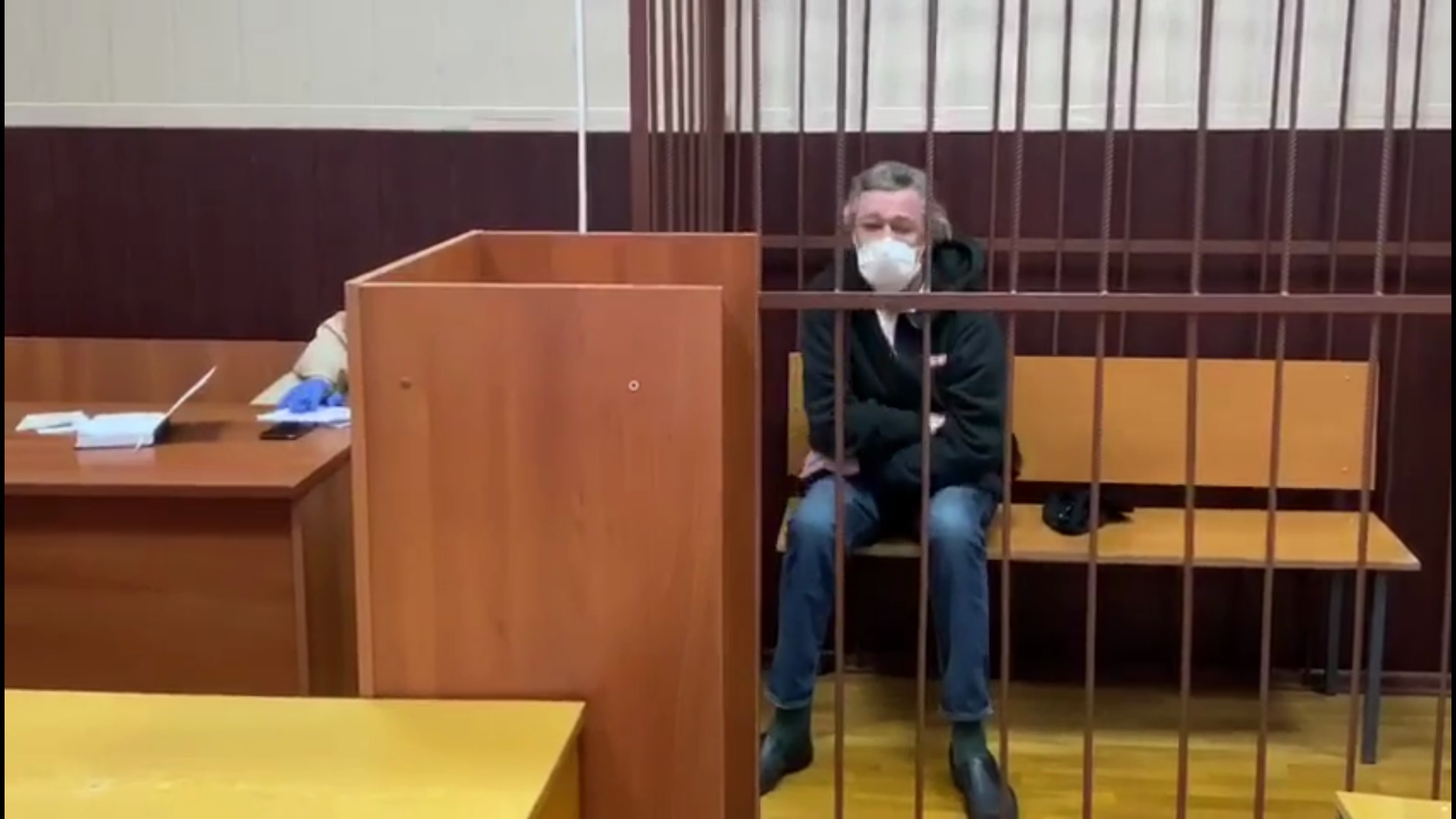 Как проходило задержание Михаила Ефремова. В деле об аварии новые подробности - наркотики, скорая, арест