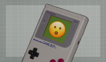 Парень убрался в комнате и нашёл сокровище гиков — GameBoy. Но люди удивились не самому девайсу, а его размеру