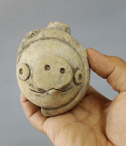 Археологи искали древности, а нашли трещину во времени. Похоже, игра Angry Birds на 3000 лет старше смартфонов